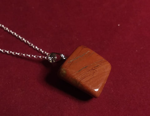 RED JASPER TUMBLED STONE NECKLACE