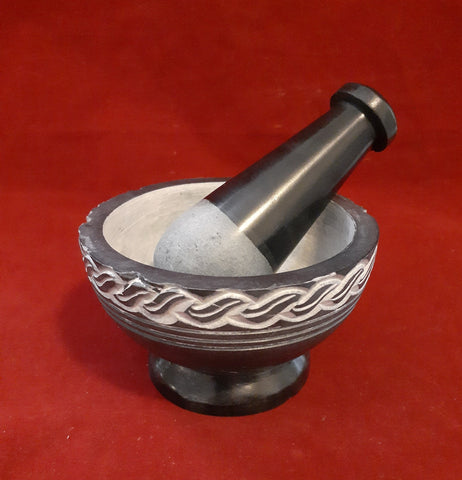 CELTIC KNOT MORTAR AND PESTLE