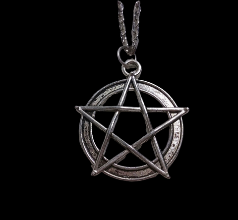 LARGE PENTACLE NECKLACE